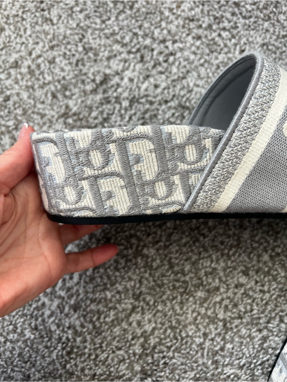 Dior women Gray & Cream 'Christian Dior' Slide Sandals - Picture 4 of 7